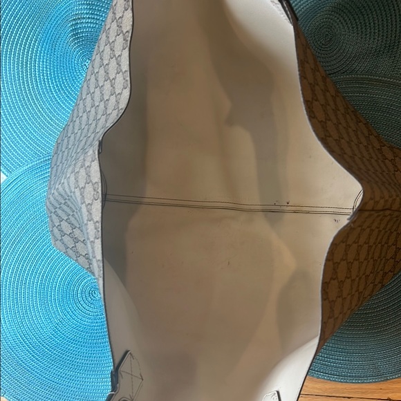 Gucci Reversible Cream Leather Tote Bag Large - Picture 16 of 17